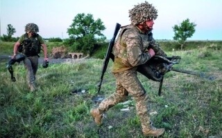 Украинские заключенные проходят военную подготовку для борьбы за свою страну
