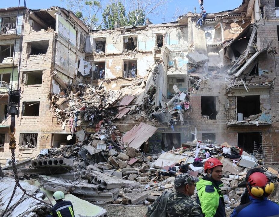 Six killed in Kyiv as Russia launches attack