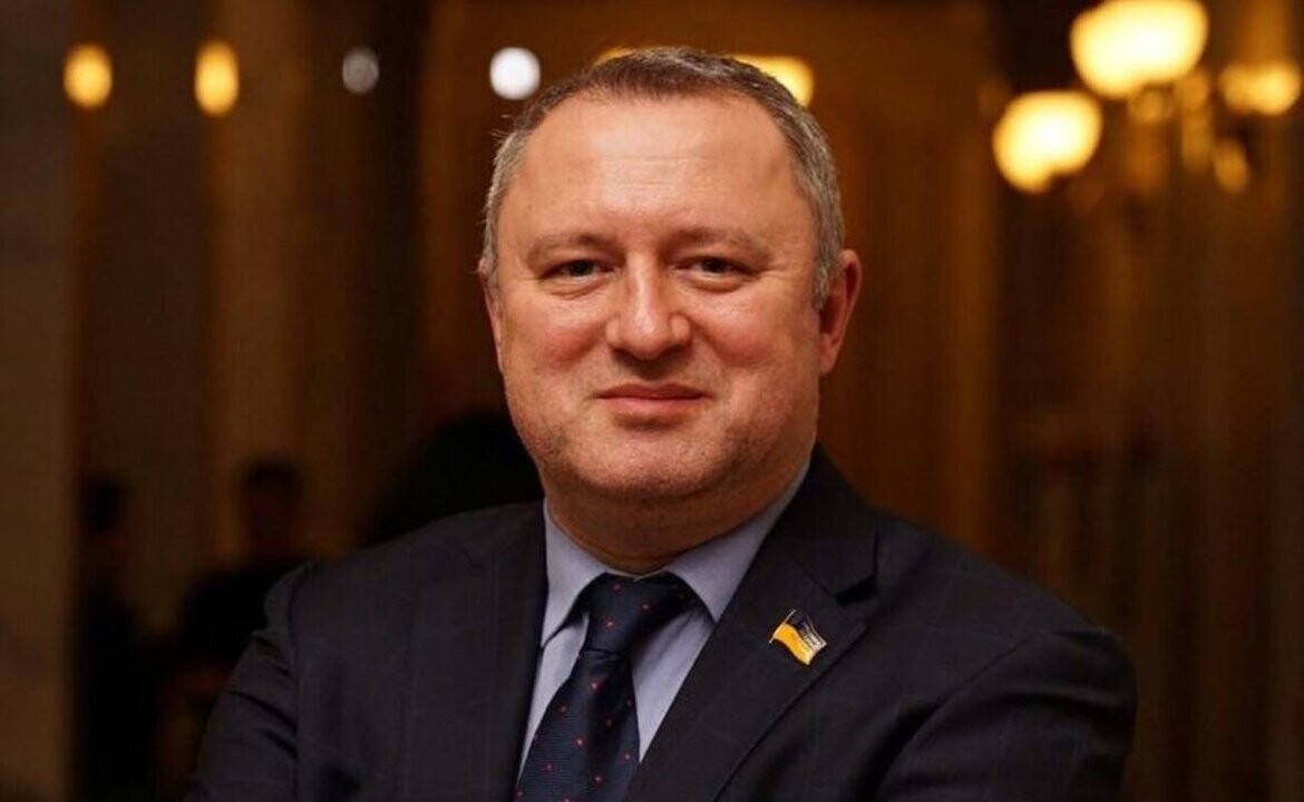 Ukrainian Attorney General Resigns Amid Scandal