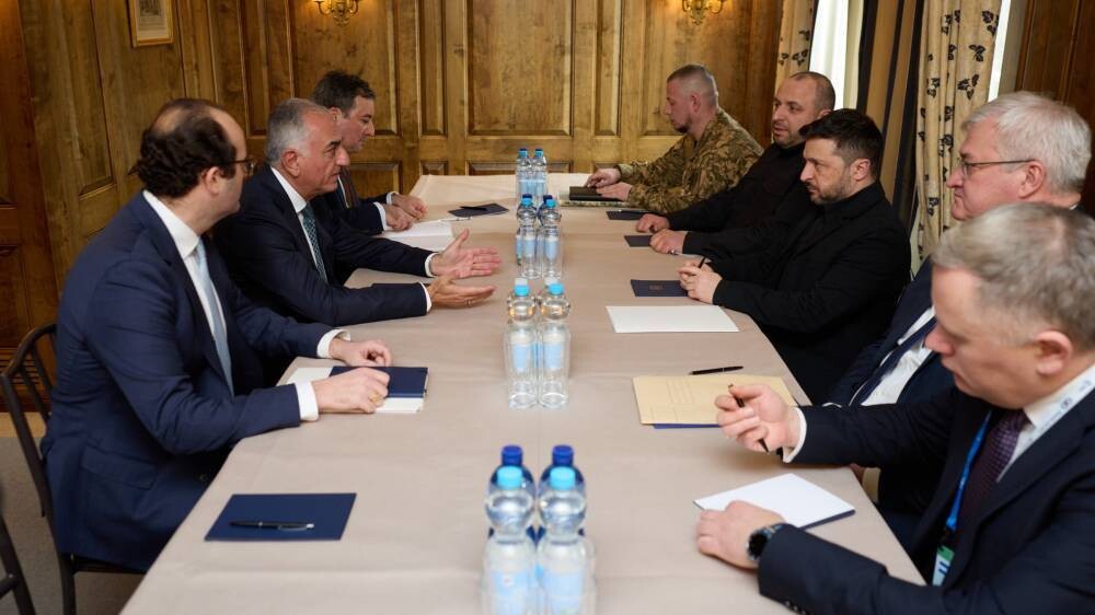 Zelenskyy Meets with Son of Iran's Last Shah