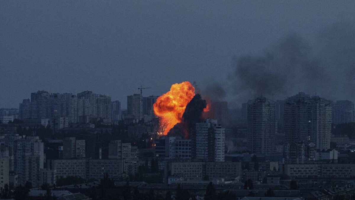 Nearly 300,000 Left Without Electricity and Water in Odesa After Russian Attack