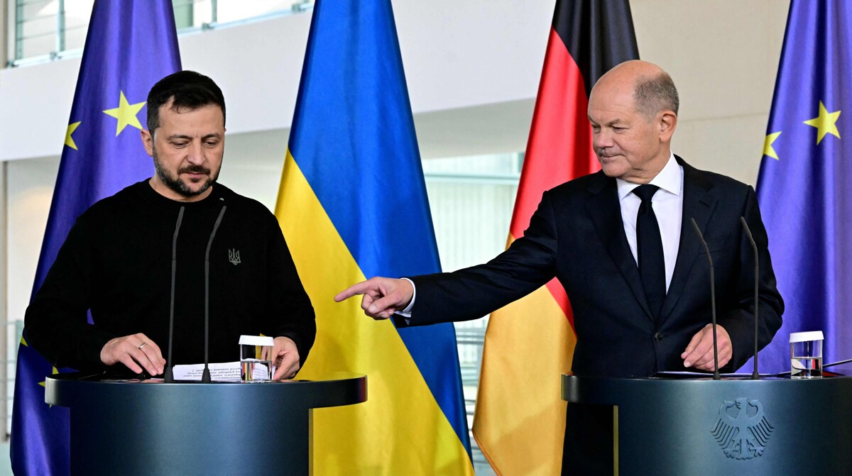 Зеленский говорит о ситуации в Украине