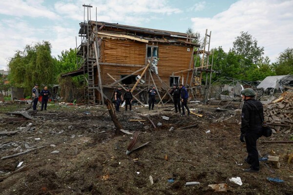 Украинские прокуроры расследуют нападения на гражданских лиц в Харькове