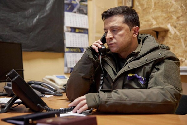 Зеленский обсуждает оборонные нужды с Шольцем