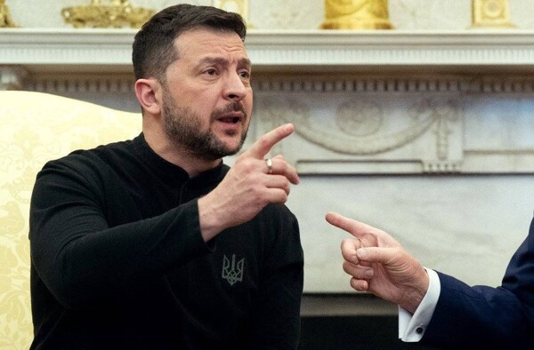 American Officials Pressure Zelensky