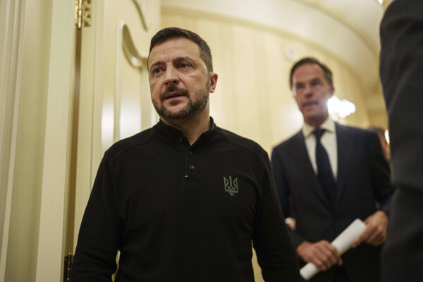 Украина представляет 'План Победы'