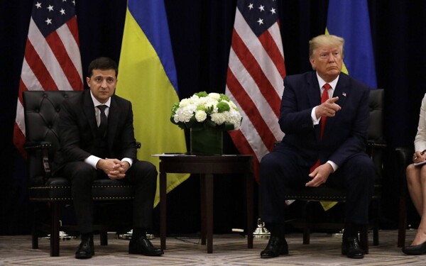 Зеленский осудил предполагаемую попытку убийства Трампа