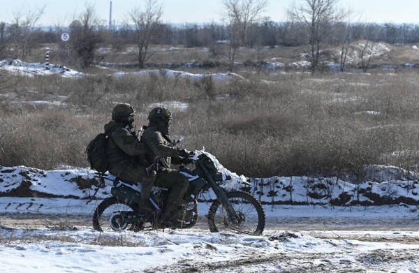 Russian Forces Capture New Towns in Ukraine