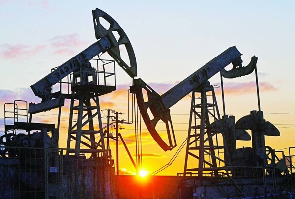 Oil prices rise amid supply concerns