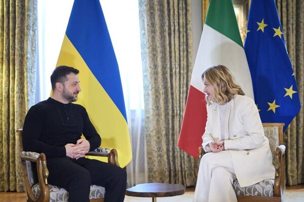 Zelensky Meets Italian PM for Peace Talks
