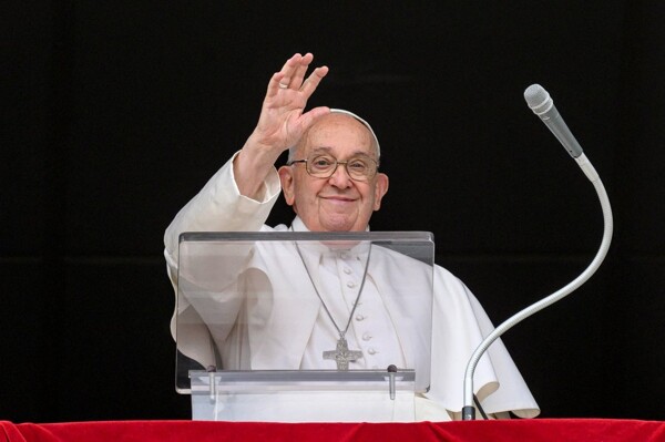 The Pope Speaks Out on Ukraine Despite His Health
