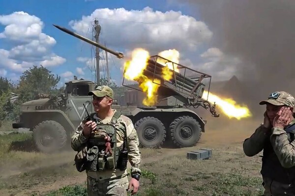 Российские дроны атакуют энергетический объект в Сумах, Украина