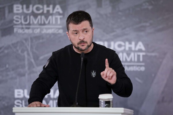 Президент Украины призывает к международной поддержке для изгнания российских войск